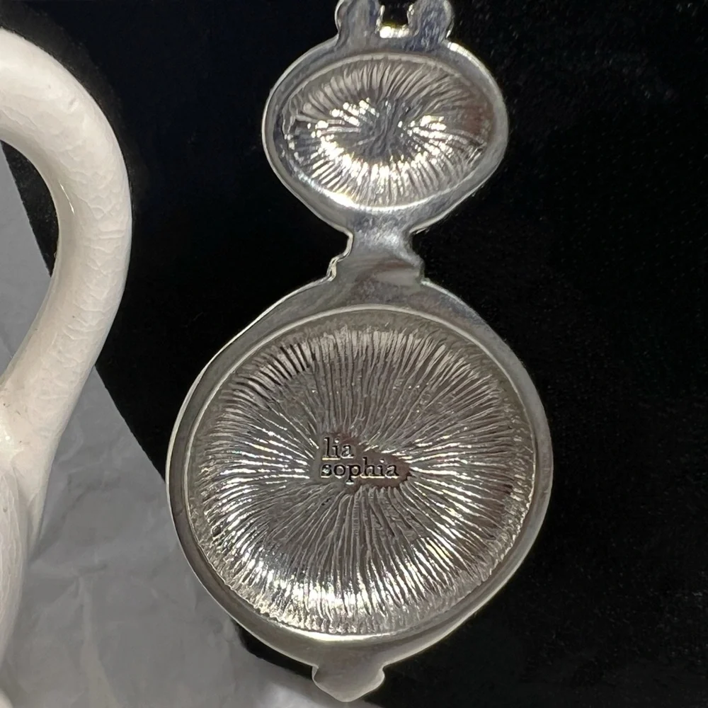 Vtg Lia Sophia Mother of Pearl & Red Jasper "Lisa" Pendant Necklace - Picture 3 of 6